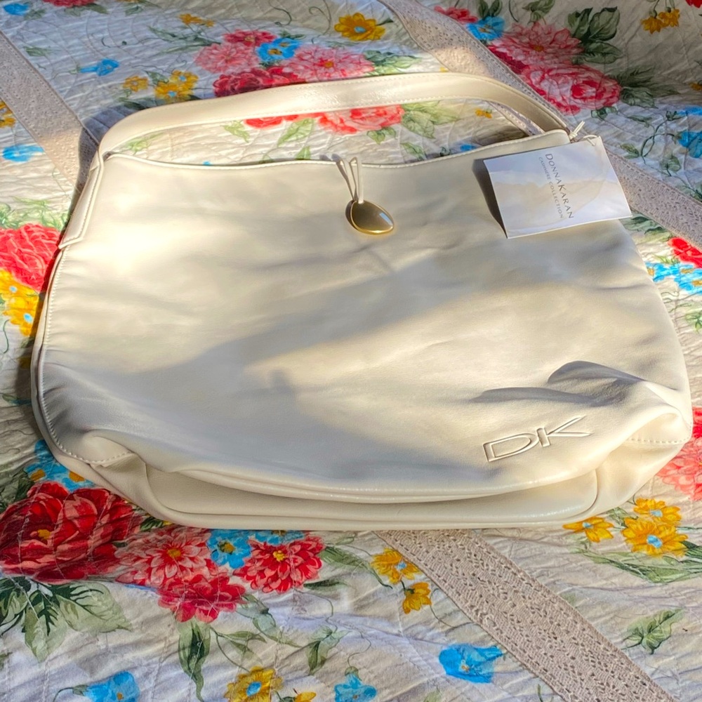 NWT Donna Karan handbag/tote,cream faux leather,gold,Cashmere Collection - Picture 3 of 12